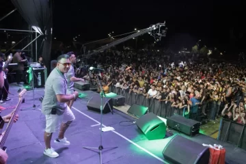 Fiesta de la Primavera: en el Parque de Mayo y con bandas locales Fiesta de la Primavera: en el Parque de Mayo y con bandas locales