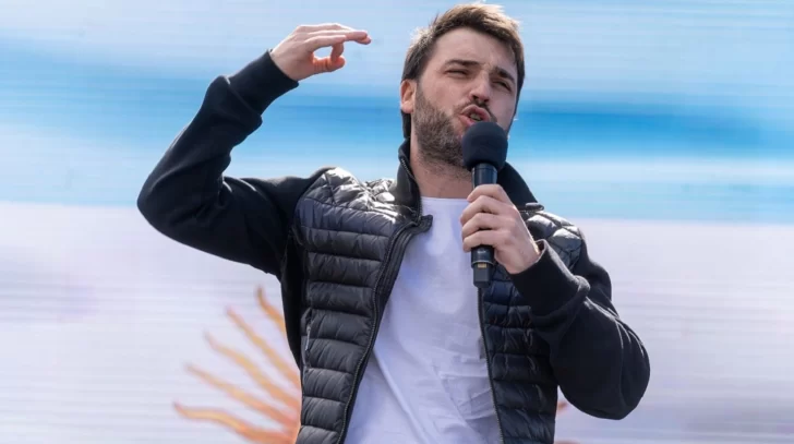 Uno de los gobernadores distanciados de Milei anticipa bloque propio en Senadores Uno de los gobernadores distanciados de Milei anticipa bloque propio en Senadores