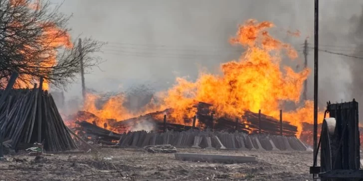 incendio3-750x375-1-728x364 incendio3-750x375-1-728x364