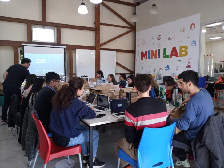 Comienzan nuevos talleres para experimentar con las tecnologías digitales