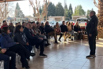 LLA San Juan reunió a su tropa en la previa del cierre de listas: “Vamos a defender el rumbo que eligió el pueblo argentino”, afirmó Peluc LLA San Juan reunió a su tropa en la previa del cierre de listas: “Vamos a defender el rumbo que eligió el pueblo argentino”, afirmó Peluc