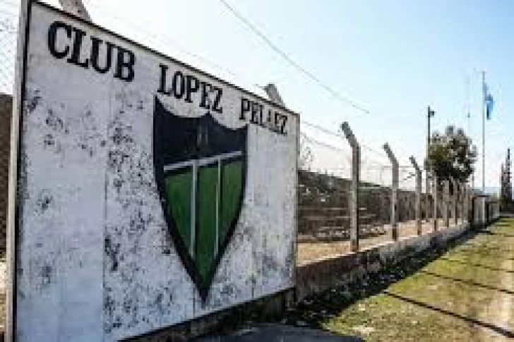 López Peláez abre la fecha con Atenas