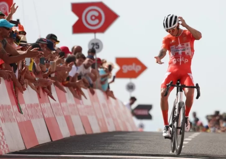 ¡Un orgullo! Nico Tivani voló en la montaña y ganó la penúltima etapa de la Vuelta a Portugal ¡Un orgullo! Nico Tivani voló en la montaña y ganó la penúltima etapa de la Vuelta a Portugal