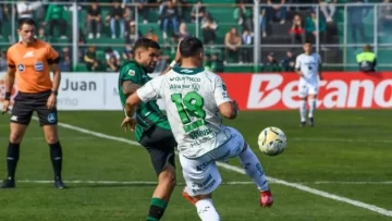 San Martín cayó ante Sarmiento de Junín en un partido clave por la permanencia San Martín cayó ante Sarmiento de Junín en un partido clave por la permanencia