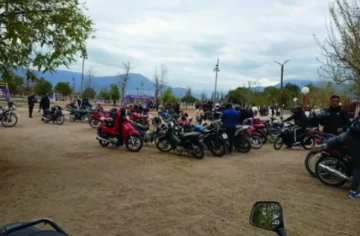 Murió mientras jugaba al fútbol Murió mientras jugaba al fútbol