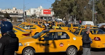 Córdoba reguló el funcionamiento de las apps de transporte