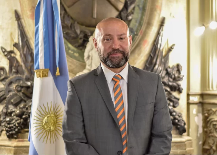 Allanaron la Agencia de Discapacidad y la droguería Suizo Argentino en la investigación de pedido de coimas