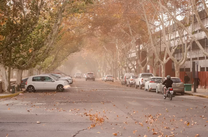 Se viene el viento Zonda a San Juan: a qué hora y en qué zonas se hará sentir
