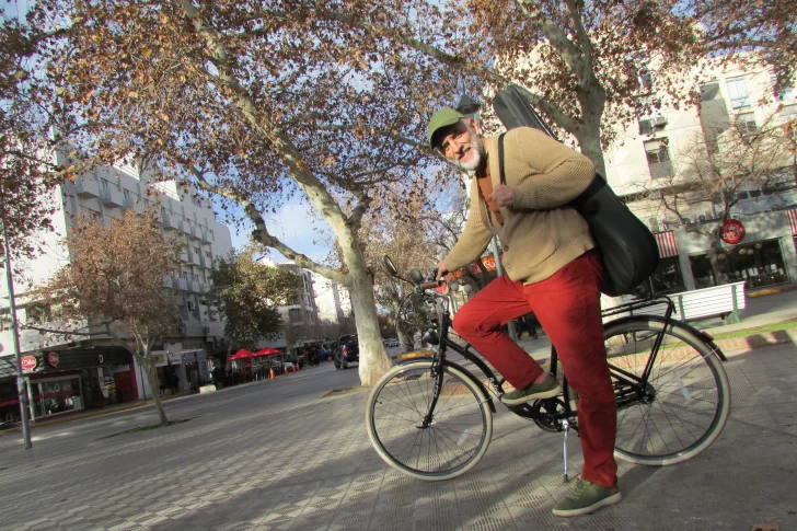 Trotamundos con guitarra