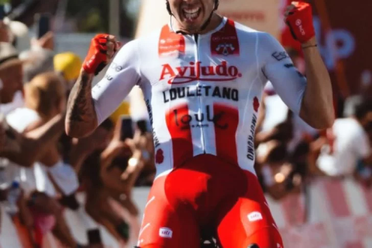 Nicolás Tivani se sacó la mufa