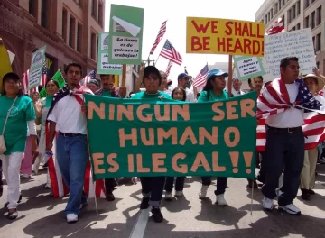 Ingresar a EEUU podría costar hasta U$S 15 mil