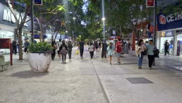 El próximo lunes no abrirán ni los supermercados ni shoppings, ¿por qué?