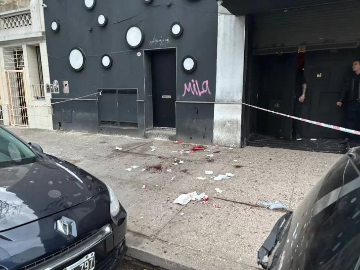 Batalla campal a la salida de un boliche: dos jóvenes, heridos con arma blanca