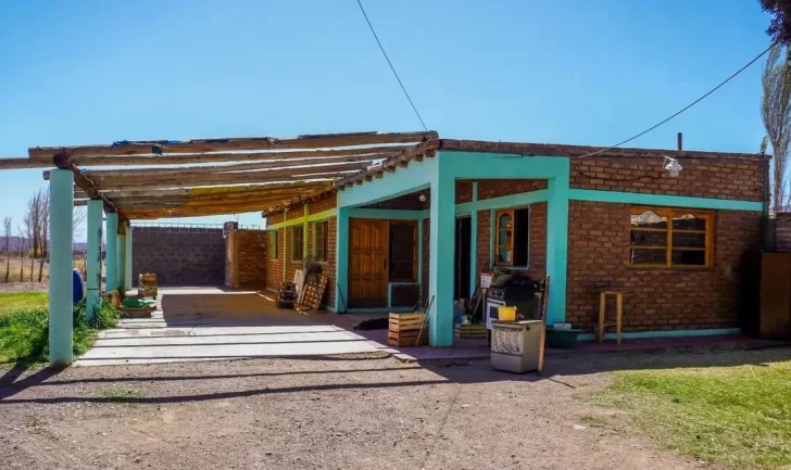 El Hogar de la Caridad que alberga a abuelos en situación de vulnerabilidad en Calingasta, logró tener  sede propia