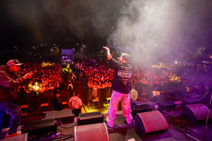 Las imperdibles imágenes de las bandas que actuaron en la FestiJoven