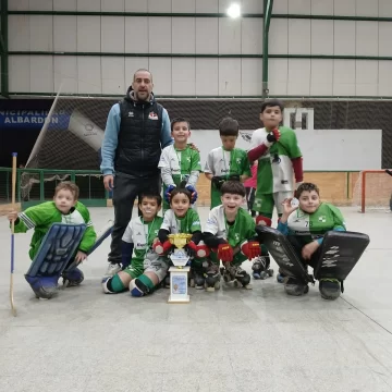 Diez equipos, dos días a puro hockey y una transmisión por YouTube: así será el Torneo Primavera de Estudiantil Diez equipos, dos días a puro hockey y una transmisión por YouTube: así será el Torneo Primavera de Estudiantil