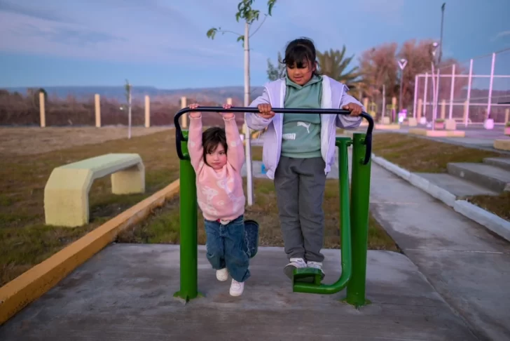 542006340_1094756522780153_5007947175039015807_n-1-728x486