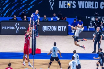 Mundial de vóley: con los sanjuaninos Sánchez y Armoa, Argentina eliminó a Francia y clasificó a octavos