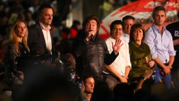 Milei lanzó la campaña en Córdoba y afirmó que los audios de Spagnuolo son inteligencia artificial Milei lanzó la campaña en Córdoba y afirmó que los audios de Spagnuolo son inteligencia artificial