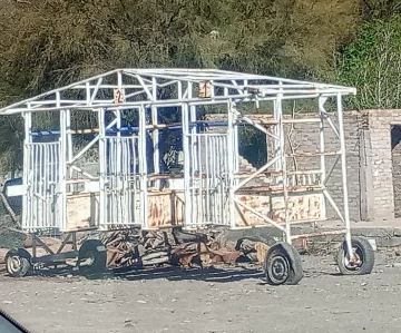 Le robaron una gatera de caballos junto a varios objetos de valor y ¿hallaron el botín en un pariente?