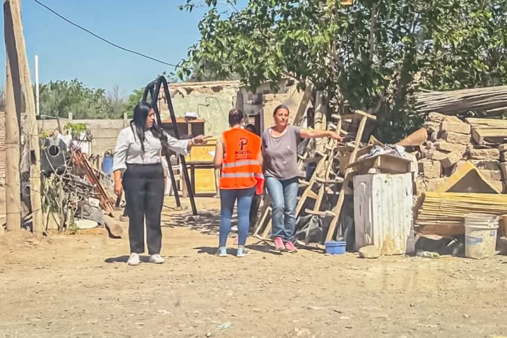 Como consecuencia del temporal de Santa Rosa una familia de Pocito perdió su casa, pero ya recibió ayuda para su reconstrucción