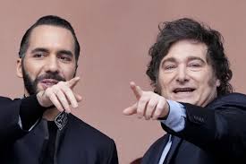 “El capitalismo depredador no funcionó para muchos  y ahora esas clases resentidas buscan revancha”