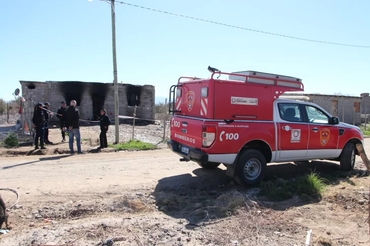 Una historia de pobreza y marginalidad marcó a la familia de esa nena a la que todos querían en el asentamiento