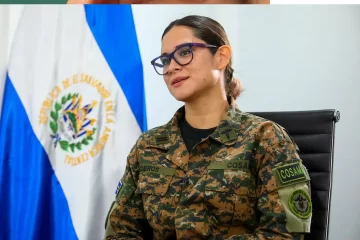 Mano dura en El Salvador: ¿por qué Bukele nombró a una militar como ministra de Educación?