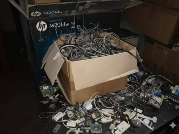 El Colegio Central Universitario organiza una campaña para recolectar residuos tecnológicos El Colegio Central Universitario organiza una campaña para recolectar residuos tecnológicos