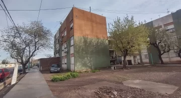 Grupo de WhatsApp sólo de hombres por los robos: ya se apedrearon con ladrones