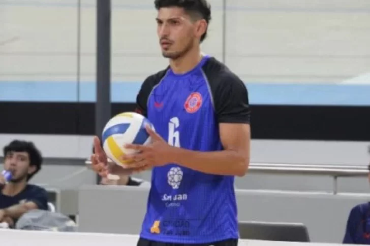 Valentín Pintos cruza la Cordillera