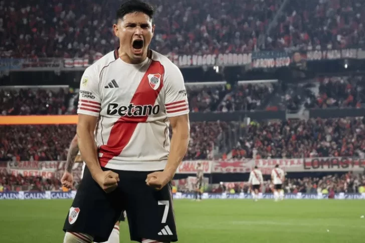 River va a La Plata previo a la Copa