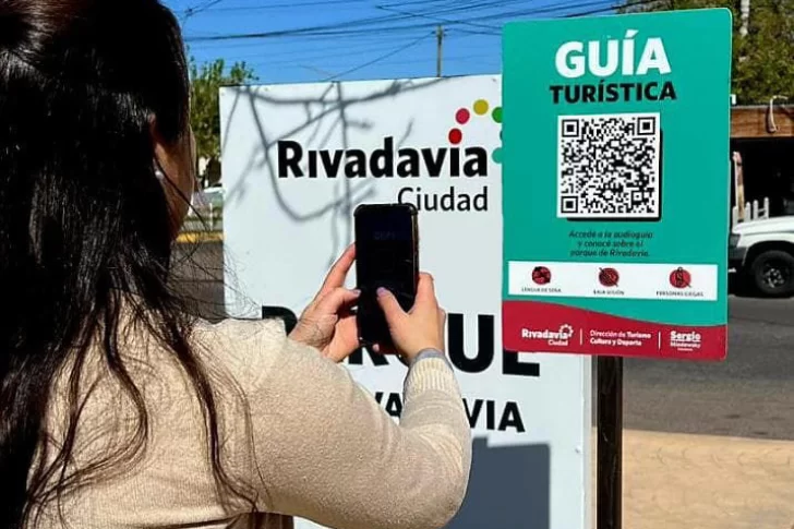 Rivadavia: ponen carteles que incluyen hasta Lengua de Señas para fomentar la accesibilidad