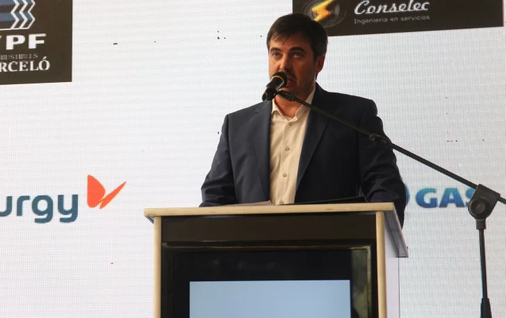 DCC170925-002F06-728x457