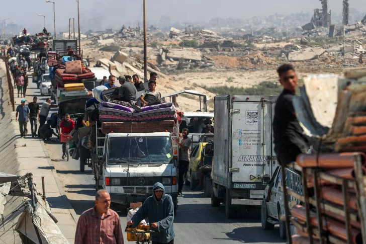 Israel empezó la ofensiva terrestre y acorrala a Gaza