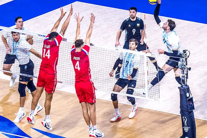 Argentina bajó a Francia y ahora va contra Italia