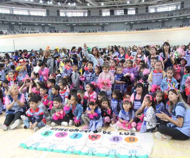 DCC200925-002F08-728x607