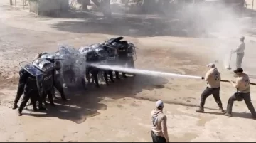 DCC210925-004F03-728x405