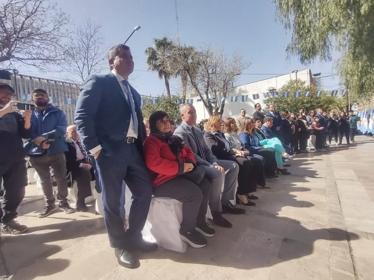 Dia-del-maestro-2025-3-728x545