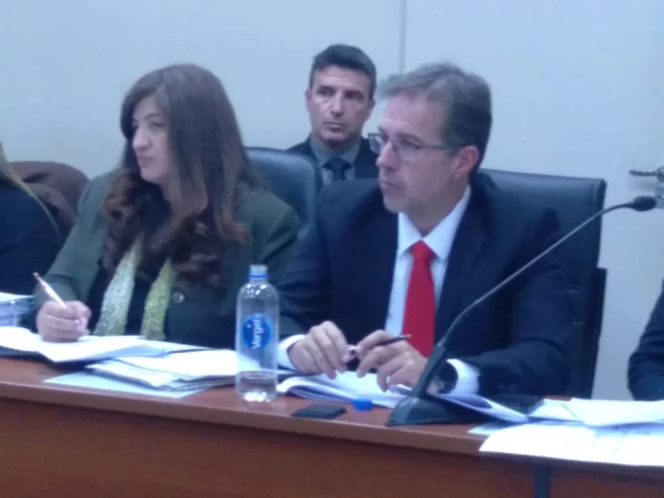 Fiscales-728x546 Fiscales-728x546