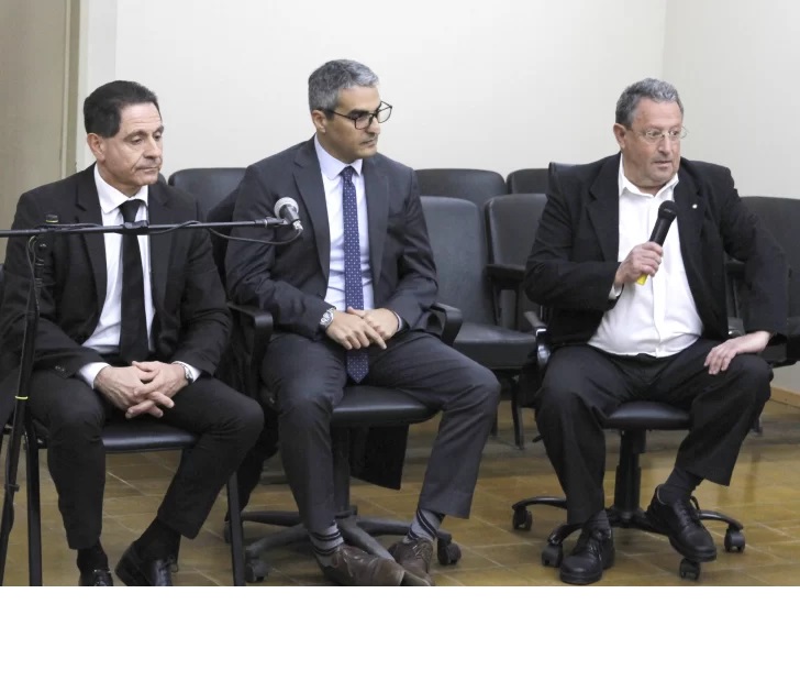 Probation al médico sospechado de mentir en el caso del funcionario judicial condenado por violento Probation al médico sospechado de mentir en el caso del funcionario judicial condenado por violento