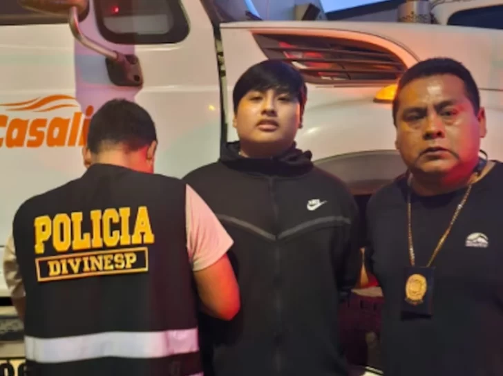 Detuvieron en Perú a “Pequeño J”, presunto autor intelectual del triple femicidio narco Detuvieron en Perú a “Pequeño J”, presunto autor intelectual del triple femicidio narco
