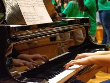 Estudiantes de piano darán su primer concierto, con entrada libre y gratuita