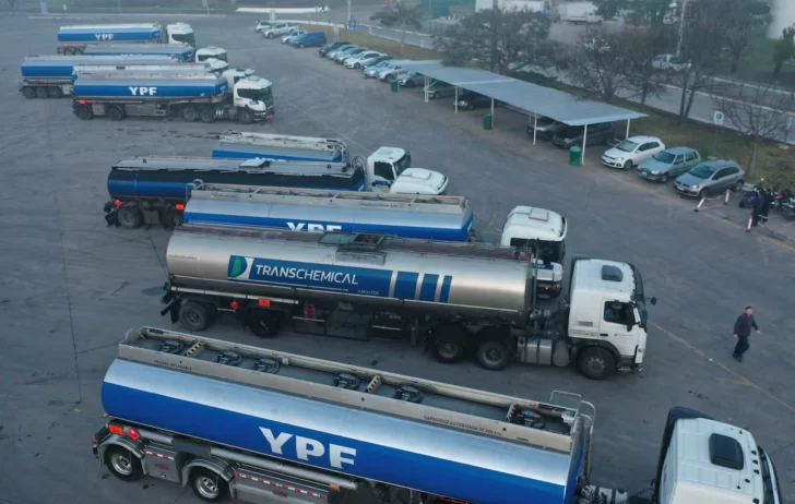 Avances de YPF: ahora se prepara para exportar nafta y gasoil Infinia