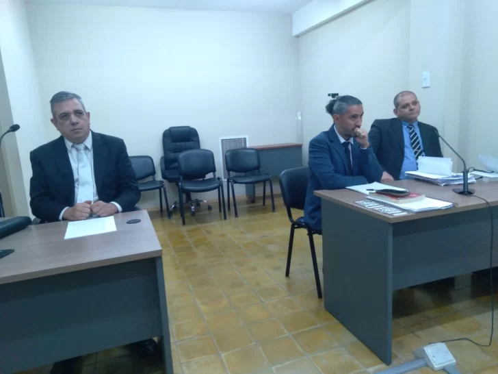 Preventiva por 30 días para el joven castigado por abuso, por las tres amenazas de falsas bombas en una escuela Preventiva por 30 días para el joven castigado por abuso, por las tres amenazas de falsas bombas en una escuela