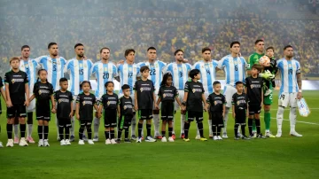 Malas noticias: la Selección argentina perdió el primer puesto del ranking FIFA y cayó al tercer lugar Malas noticias: la Selección argentina perdió el primer puesto del ranking FIFA y cayó al tercer lugar