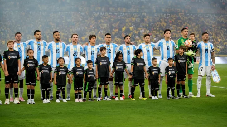 Malas noticias: la Selección argentina perdió el primer puesto del ranking FIFA y cayó al tercer lugar Malas noticias: la Selección argentina perdió el primer puesto del ranking FIFA y cayó al tercer lugar