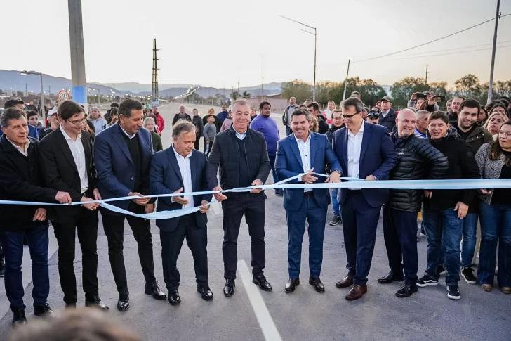 Orrego inauguró la Calle 5 y anunció más pavimentos