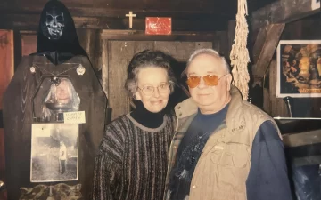 Ellos son “los Warren”: los domadores de fantasmas y demonios detrás del éxito de “El Conjuro”