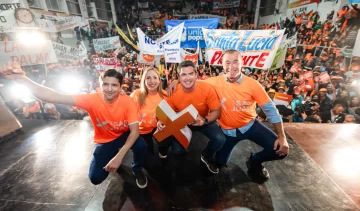 Orrego llamó a renovar la confianza para tener diputados que “defiendan a San Juan” y Martín a “reivindicar el proyecto” Orrego llamó a renovar la confianza para tener diputados que “defiendan a San Juan” y Martín a “reivindicar el proyecto”